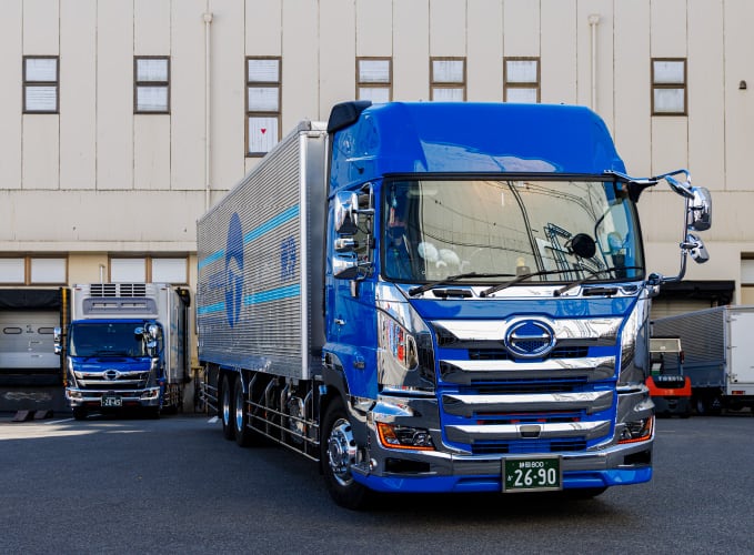 加工された鮪を東洋冷蔵グループをはじめとした日本全国の様々な場所へ届ける
